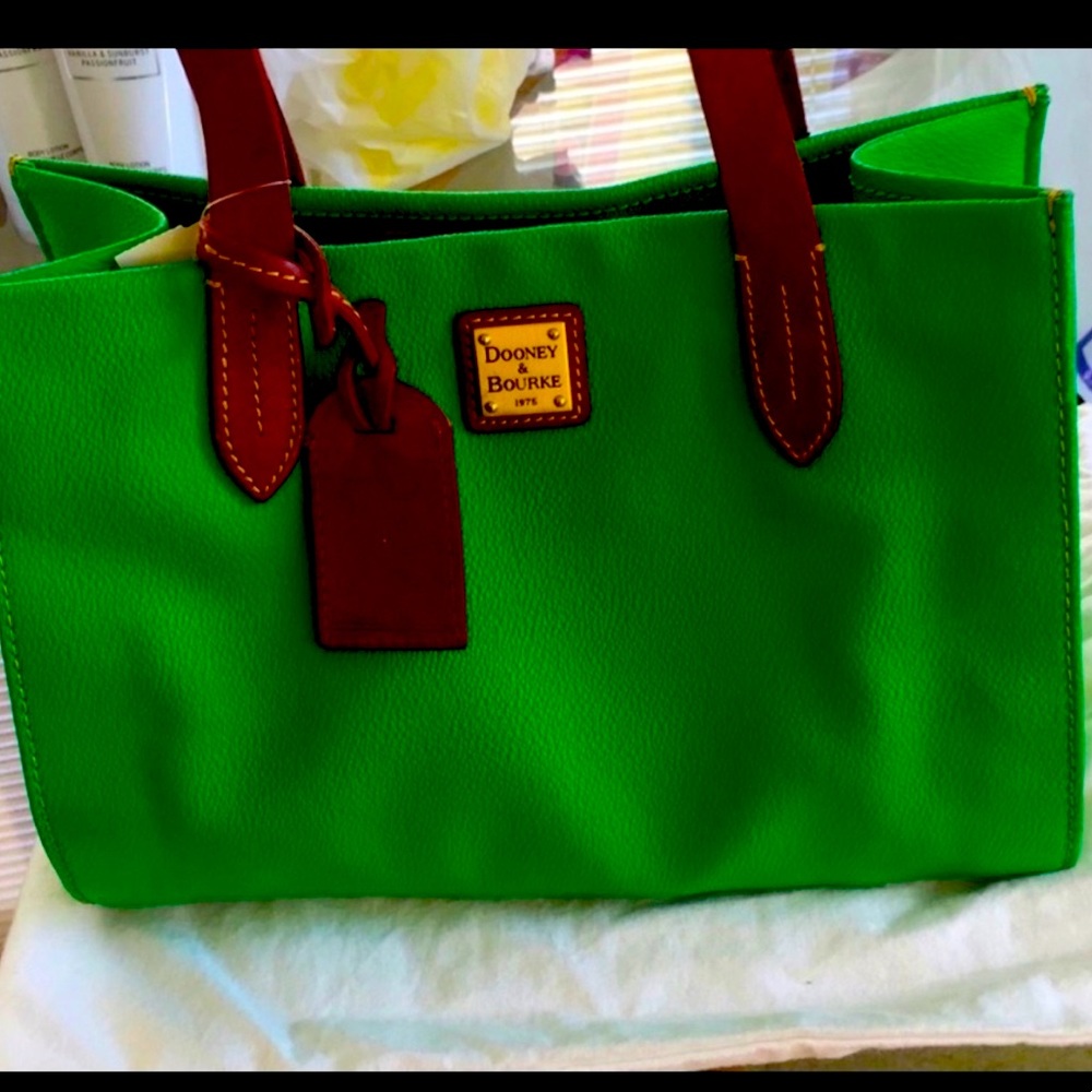 💚Green Dooney & Bourke Bag💚